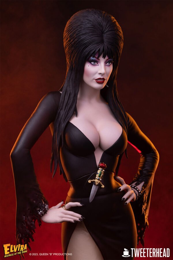 ELVIRA: MISTRESS OF THE DARK - Image 3