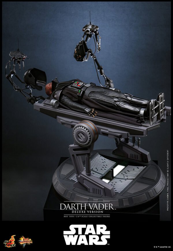 Darth Vader Deluxe - Image 18