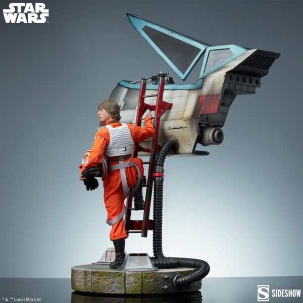 Luke Skywalker & X-Wing - Image 2