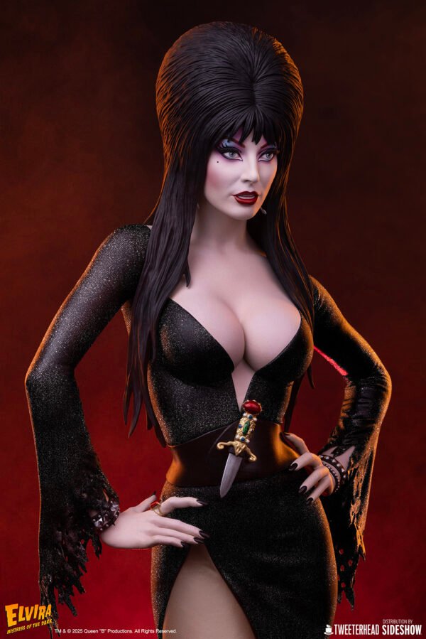 Elvira: Mistress of the Dark (Black Glitter Dress Variant) - Image 4